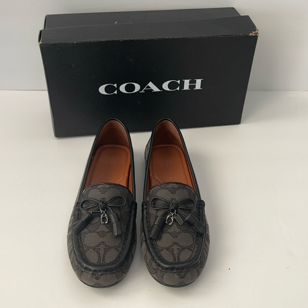 Coach Women’s Moira Loafer Size 6 FG2495